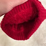 Detroit Redwings glitter logo Red Pom Photo 2