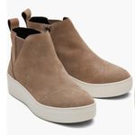 Toms Jamie Boots NWT Photo 0