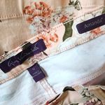 Gloria Vanderbilt Amanda Pink Floral Jean Shorts Photo 5