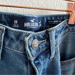 Hollister  Ultra High-Rise Mom Jean Vintage Stretch Distressed Knee W27 L27 5 Photo 3