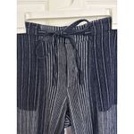 Gap  Linen Blend Navy Striped Cropped Pants Size Large Casual Coastal Boho Travel Photo 3