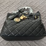 Badgley Mischka  purse Photo 2