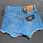 Levi's 501 Shorts Photo 3