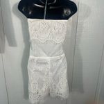 Deja Vu White Islet Brocade Lace Sleeveless Romper Size Large EUC Photo 5