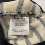 Tigerlily  Knit Stripe Shorts Sz 2 Pull on Shorts Cream Stripe Shorts Photo 7