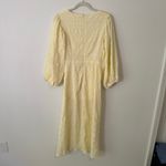 Showpo. yellow long sleeve cut Photo 9