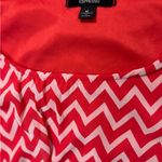 Espresso Red and White Chevron Casual Dress Size M Photo 2