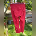 Lululemon  $118 Fast & Free Crop II Nulux 19 Size 4 Retails Dark Red Capris Pants Photo 3