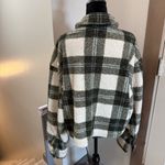 Abercrombie & Fitch  Sherpa Teddy Jacket Snap Front Green White Plaid Fall Cozy Photo 4