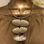 Triple oval pendant golden necklace Photo 1