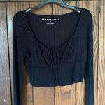 Aeropostale  women’s medium black cropped long sleeve Photo 0