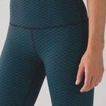 Lululemon Athletica High Times Pant Women’s Size 6 High Rise 7/8 Length Legging Photo 0