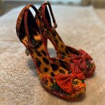 Iron fist LOCO KOKO PLATFORM HEELS Long Gone Orange Print w/ Charm on Strap sz 9 Photo 3