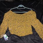 Jolt NWOT Yellow Floral Long Sleeve Crop Top Small Photo 2