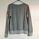 Harry Potter Wizarding World of  Sweatshirt Gryffindor Medium Gray Crewneck Patch Photo 1