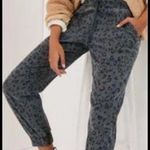 Cloth & Stone  gray leopard print drawstring jogger pants size xs Photo 1