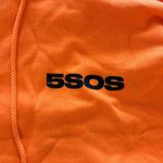 5SOS HOODIE Orange Size M Photo 1