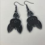 Bat Earrings – Spooky Gothic Halloween Jewelry Black Photo 1