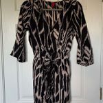 5/48 Black and Cream Patterned Romper Size Small Photo 0