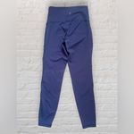 Old Navy  Lot of 2 Women's High Rise Go-Dry Active Leggings Moto 7/8 Size Small Photo 8