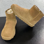 BEARPAW  Boots Women 6 Alyssa Brown Suede Sheepskin Lined Winter Snow Photo 0