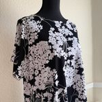 Cato Floral Drama Ruffle Hem Tunic Large Black White Blouse Modest Chic Career Photo 6