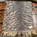 BEGG & CO Scotland Angora and Lambswool Large Animal Print Scarf Gray Photo 6