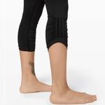 Lululemon Ebb To Street Crop 21"Black Photo 2