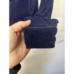 The Limited Velvet Button Photo 6