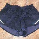 Lululemon Hotty Hot Short 2.5’’ Photo 0