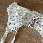 Agent provocateur lace up garter belt White Photo 1