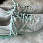 ASICS  Gel Kayano 28 White Oasis Green Womens size 11.5 Photo 0