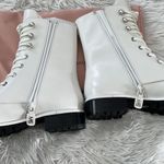 Stuart Weitzman Laine Pearl Leather Combat boots in shite size 8.5 B Photo 10