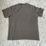 Eddie Bauer  Men’s short sleeve Basic Tee in heather gray size Large Photo 11