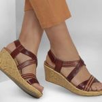 Skechers shoes size 6 brown wedge sandals Beverlee Photo 0