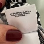 Kasper  Black White Geometric Ruched V-Neck Cap-Sleeve Blouse Size XL Photo 3