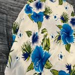 Floral Blue and White Mid Dress Size undefined Photo 1