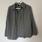 Dazy women’s gray and white striped dress shirt size medium Gray Photo 0