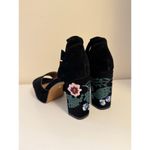 Nanette Lepore Viola Platform Block Heel Pumps Floral Embroidered Black Size 6.5 Photo 4