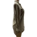 Black Label  C”est Toi Size Medium Long Sleeve Button Down Top. Preloved Photo 1