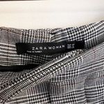 ZARA  Woman Plaid Dress Pants Cuffed Hem Size 4 Gray Faux Pockets Cropped Fit Photo 3