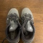 Nike  Hyperdiamond Keystone
Women's Size 6 Softball Cleats Grey & White EUC Photo 5