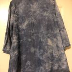 Signature Studio  acid washed embroidered bell sleeve blouse sz large Photo 3