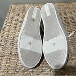 Liz Claiborne Size 8 M White Sneakers Shoes Faux Leather Warwick Silver Accents Photo 5