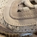 Dolce Vita Dolen Sneakers in Sandstone Knit size 8.5 Tan Photo 13