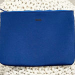 Triangl  bikini storage bag Photo 0