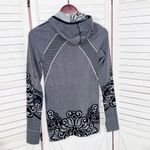 Athleta Twist Printed Seamless Compression Half Zip Hooded Top Grey Black Medium Photo 8
