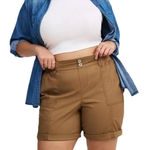 Torrid  Cargo Shorts Size 1x Tan Casual Bermuda Photo 0