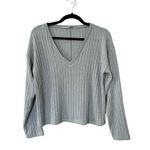 ZARA V-neckline Lightweight Long Sleeve Sweater Green Sz M Photo 0