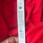 Lululemon  Hotty Hot Low-Rise Lined Short 2.5" Lulu Red Size 14 Photo 3